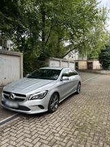 Mercedes-Benz Mercedes Benz Cla220d - Mercedes-Benz CLA 220 in Düsseldorf
