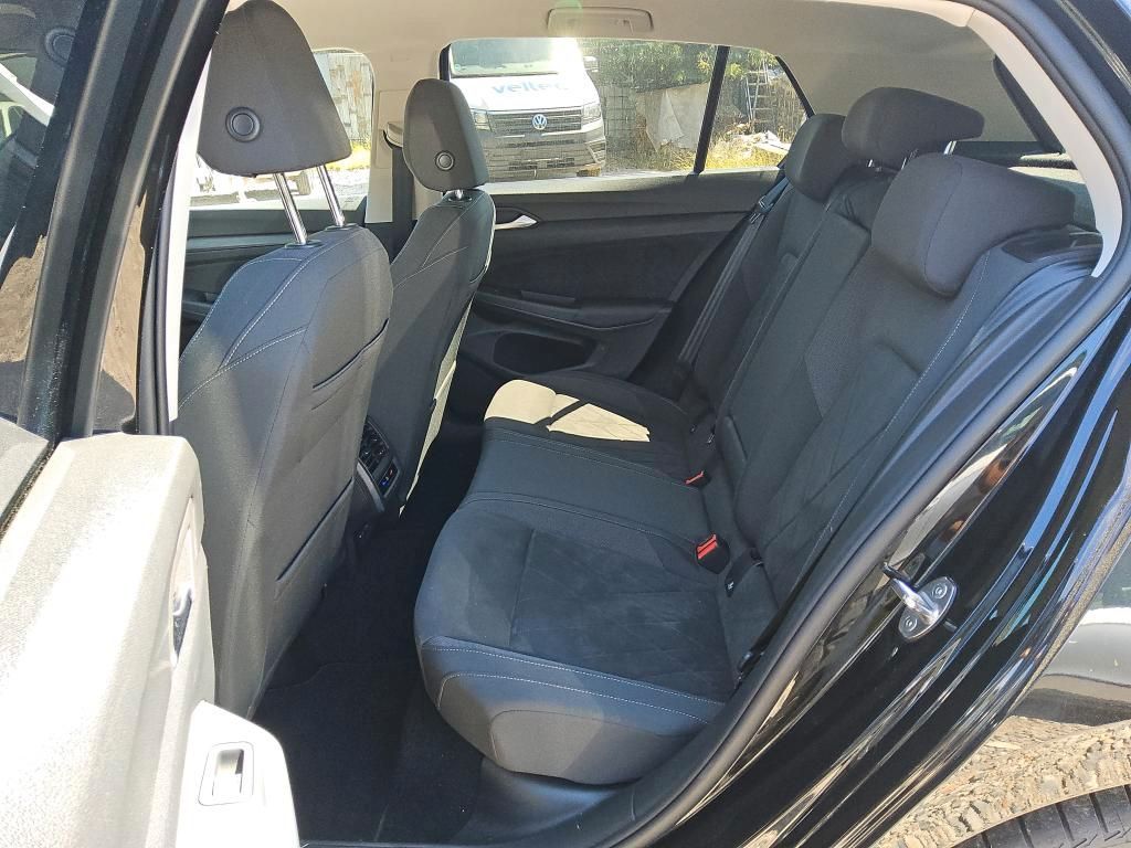Volkswagen Golf - Bild 9