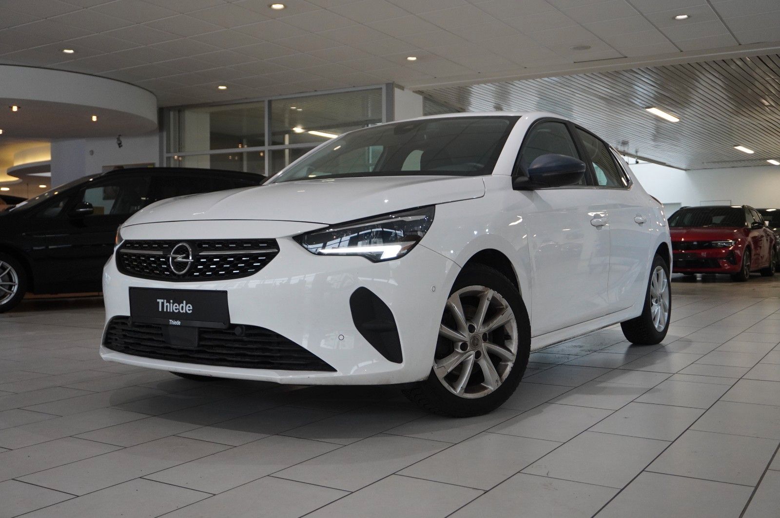 Fahrzeugabbildung Opel Corsa F 1.2T ELEGANCE NAVI/LED/VIRT/KAMERA/SPORT