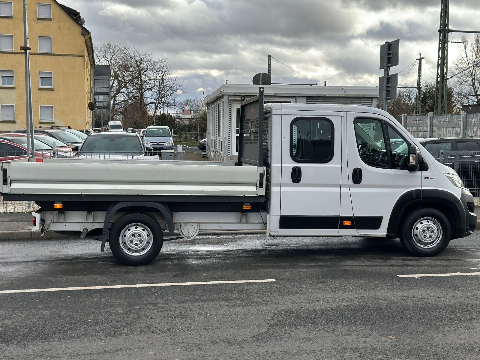 Fahrzeugabbildung Fiat DUCATO MAXI 7 SITZER PRITSCHE/DOPPELK.35 150L5 P