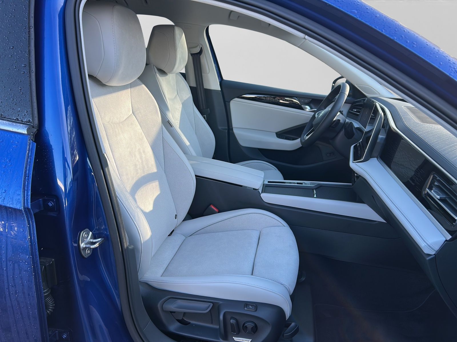 Volkswagen Passat Variant - Bild 4