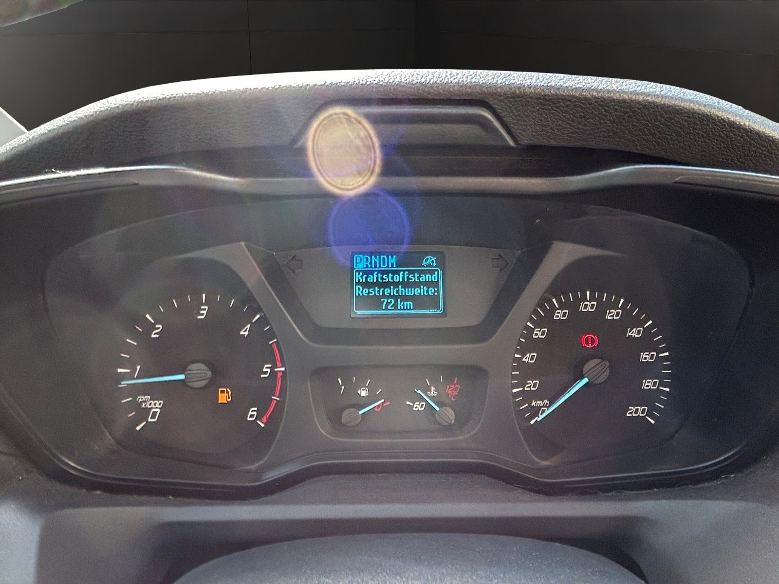 Fahrzeugabbildung Ford Transit 350 L2 Trend 9 Sitzer/Kamara/Automtik/