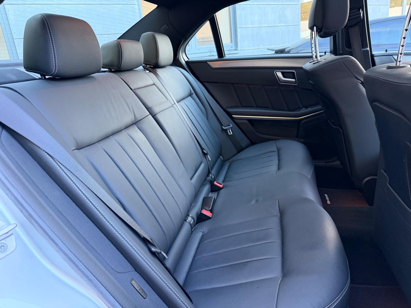 Mercedes-Benz E 500/ AMG LINE/PANO/SHZ/LEDER/MEMORY/LED