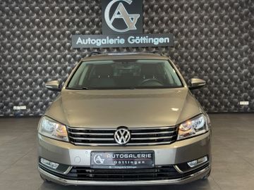 Volkswagen Passat Variant - 2