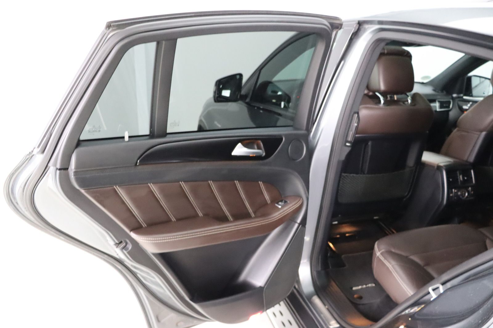 Fahrzeugabbildung Mercedes-Benz GLE 63 s AMG 4Matic Coupe DIS+ 1. Hand