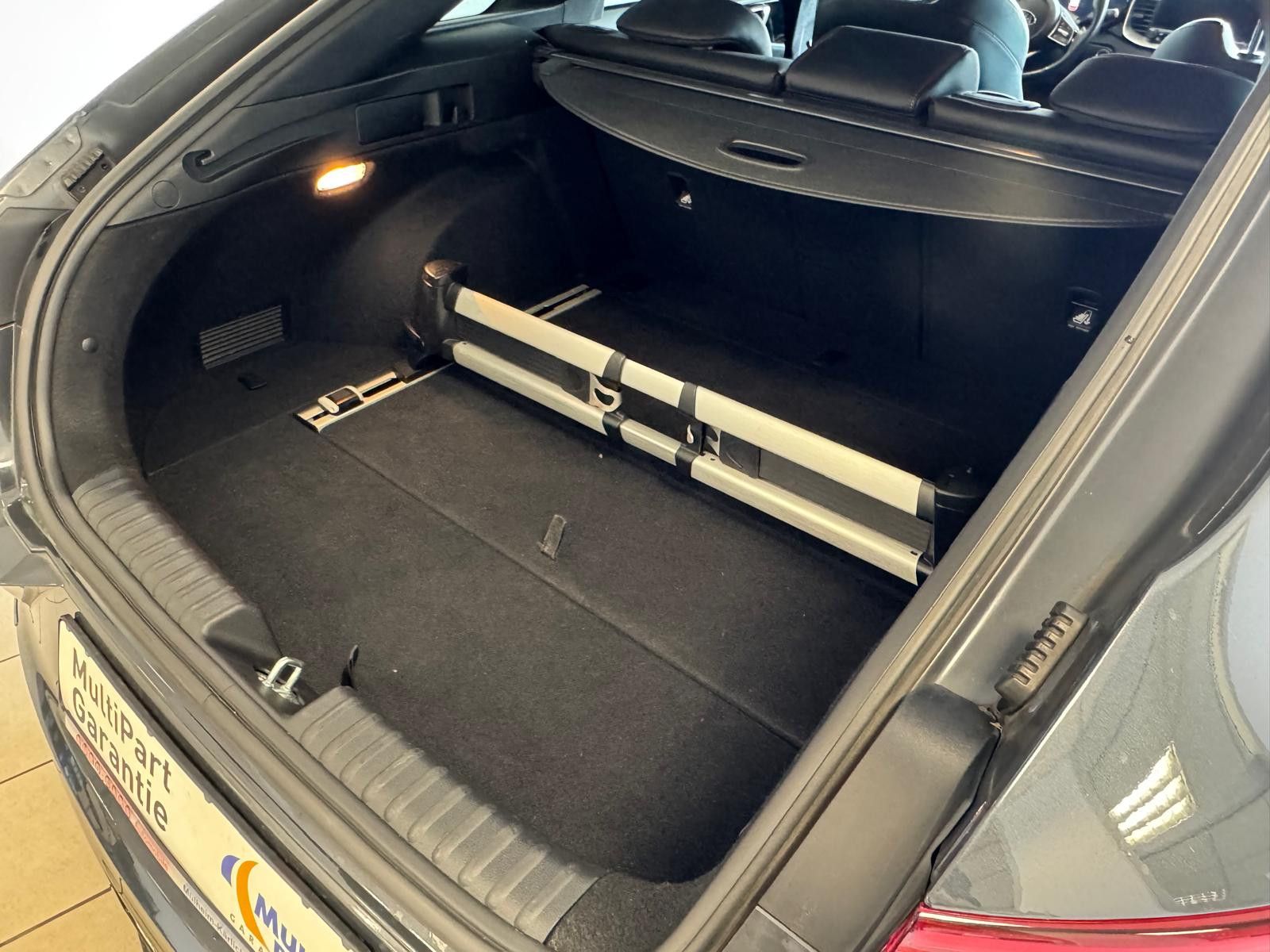 Fahrzeugabbildung Kia ProCeed GT/1.HAND/SCHECKHEFT/NAVI/KLIMA