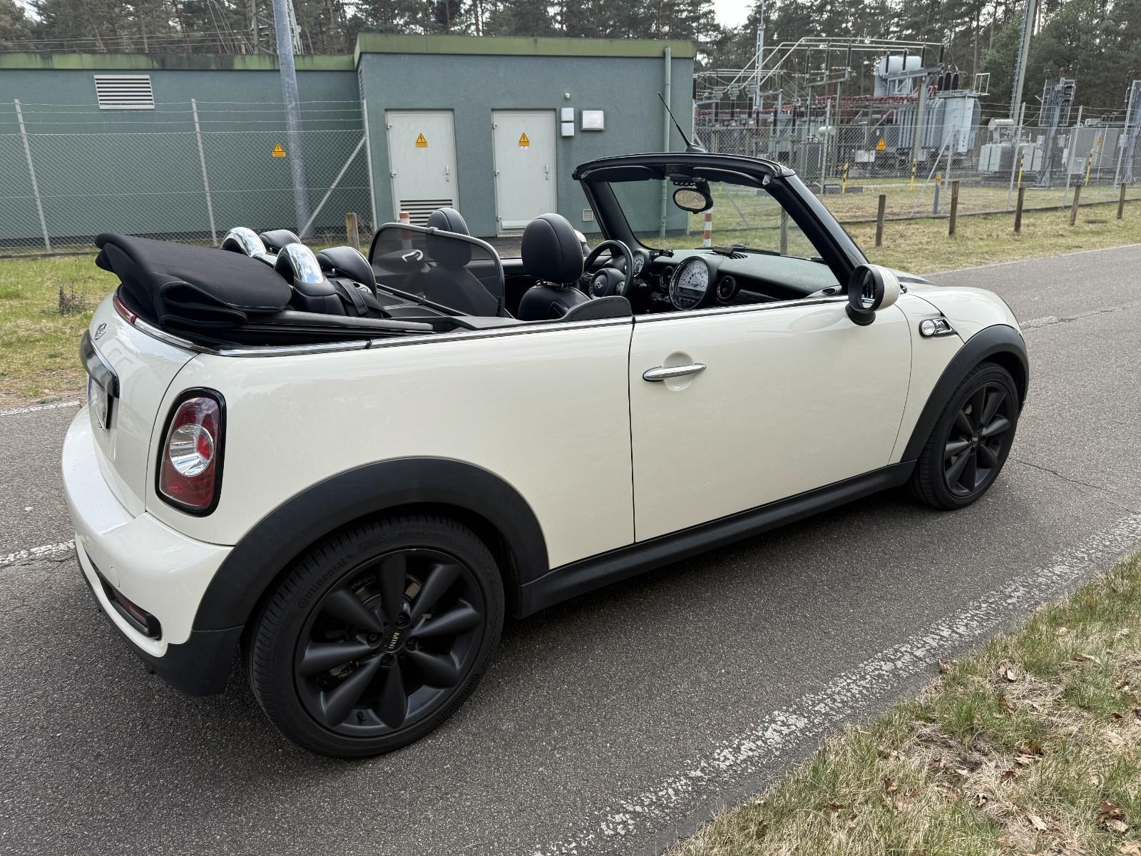 MINI Cooper S Cabrio Cooper S