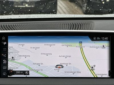 Fahrzeugabbildung BMW 740i M-Sport NAV+LED+SHZ+HiFi+KAMERA+2Hd+WLAN+PP