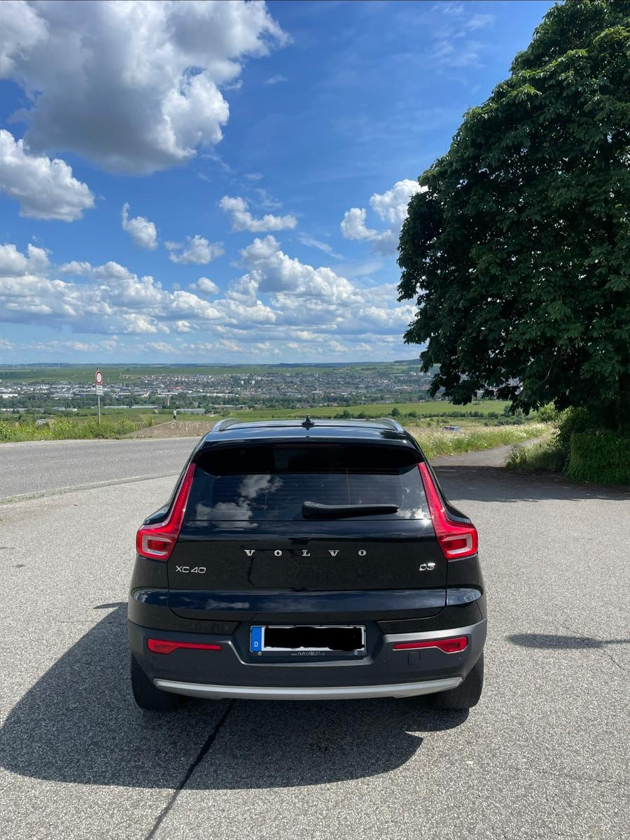 Volvo XC40 D3 Momentum Pro Geartronic Momentum Pro