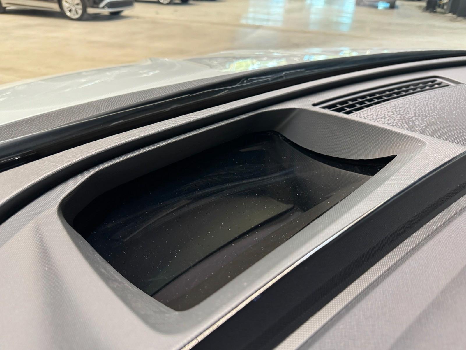 Skoda ENYAQ 80X ecoSUITE 195KW*HUD*AHK*360*MATRIX*WÄPU