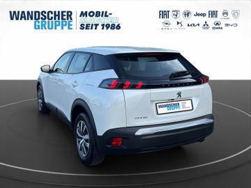 Peugeot 2008 1.2 PureTech 100 Active Kam.+Navi+SHZ+PDC