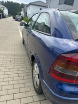 Opel Astra 2.2 DTI Sport - Opel Astra aus 2004 mit Diesel-Antrieb