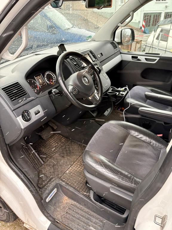 Volkswagen T5 Multivan