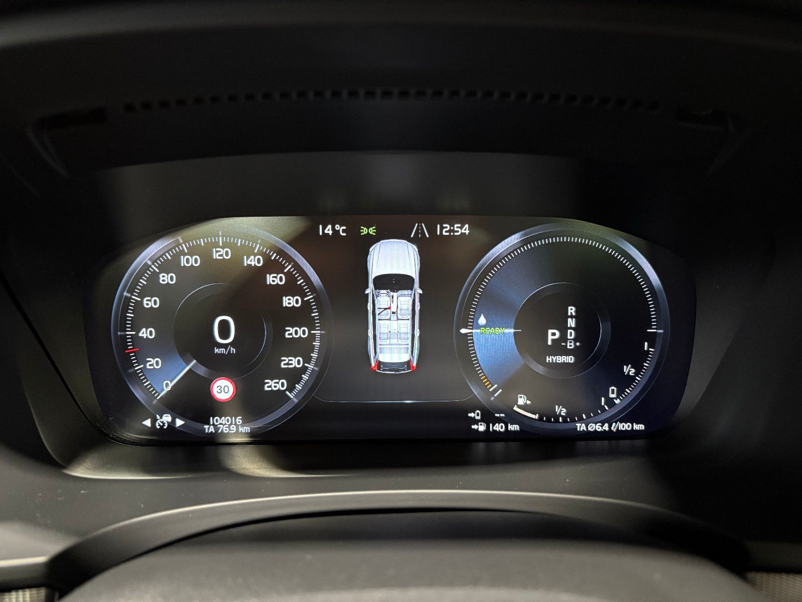 Fahrzeugabbildung Volvo V90 Kombi R Design Recharge Plug-In Hybrid AWD/