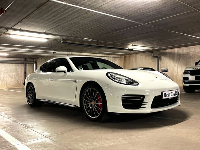 Porsche Panamera GTS SPORT-CHRONO/ACC/AHK/SPORTAUSPUFF