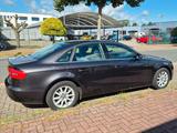 Audi A4 Lim.1.8 TFSI Attraction quattro Bi-Xenon - Audi A4: Attraction