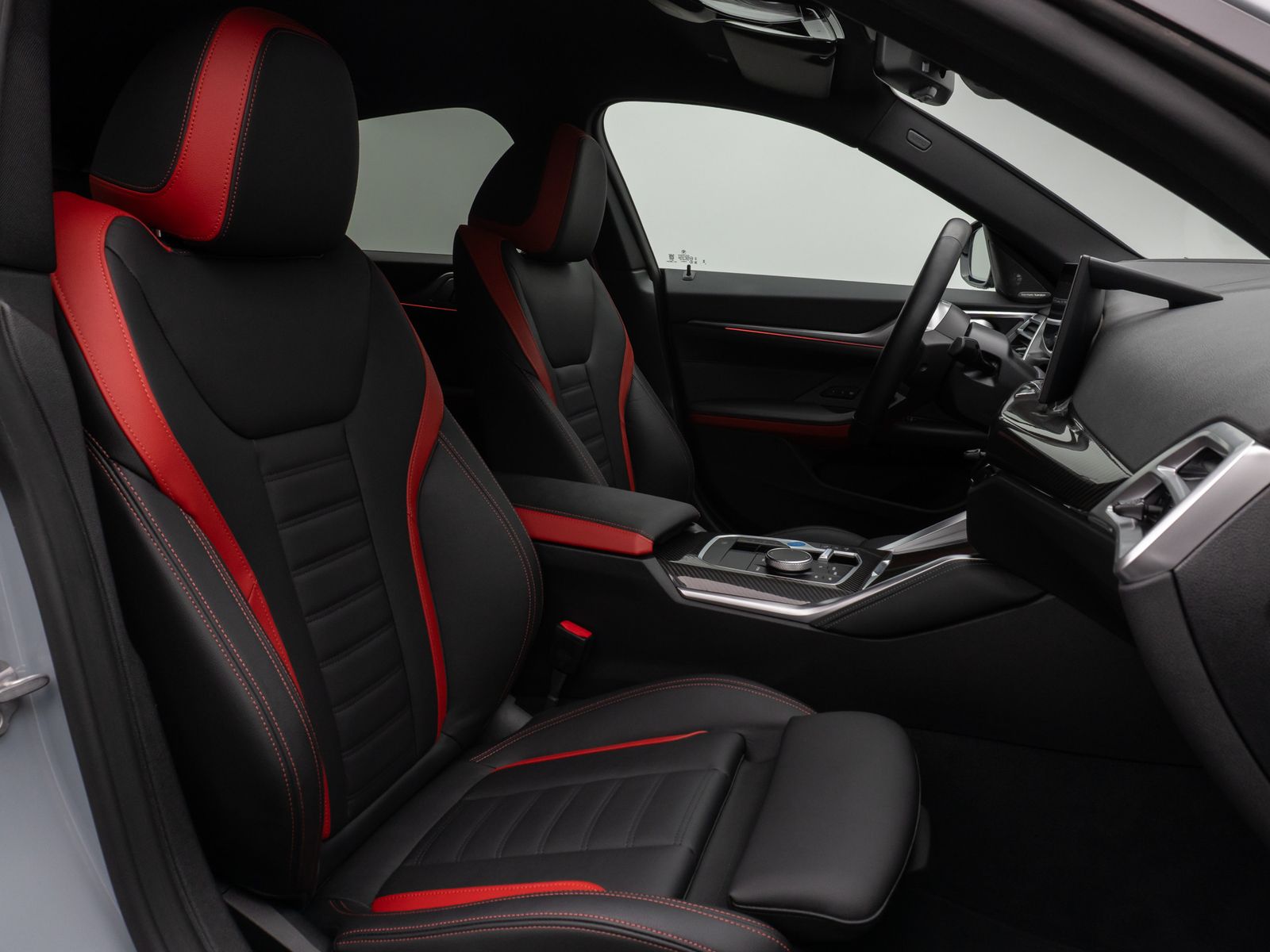 Fahrzeugabbildung BMW i4 M50 Gran Coupè 360°HUD H/K AHK ACC Komfort