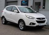 Hyundai ix35 1.7CRDi KLIMAAUT. LEDER 4xSITZH.2Hd. XENON - Hyundai ix35 aus 2012