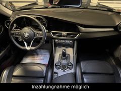 ALFA ROMEO Giulia 2.0 Turbo 16V Veloce Q4/ACC/CAM/NAVISHZ!