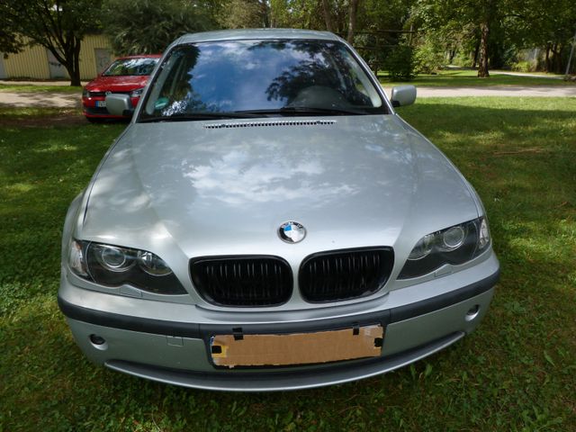 BMW 325i