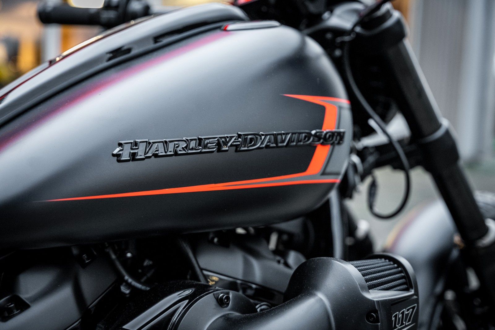 Fahrzeugabbildung Harley-Davidson Breakout DARKSIDE  FXBR 117 - SOFORT  VERFÜGBAR