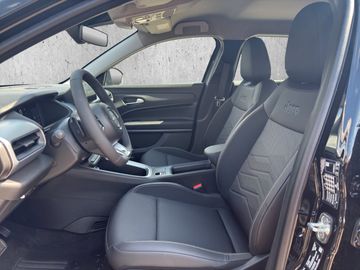 Jeep Avenger e-Hybrid MY24 Altitude 1.2l FWD *SHZ*GJR