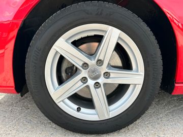 Fahrzeugabbildung Audi A3 1.5 TFSI cod Sportback B&O Xenon Navi PDC SHZ