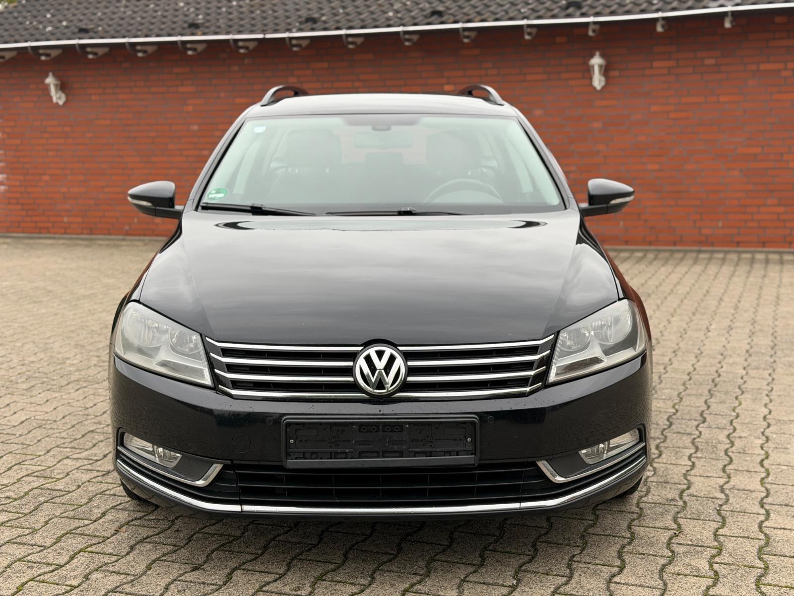 Volkswagen Passat 2011 — photo 8