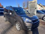 Peugeot Partner Tepee Allure Kamera 1 Hand voll Service - Peugeot Partner Allure mit Diesel-Antrieb