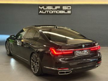 BMW 730 - 4