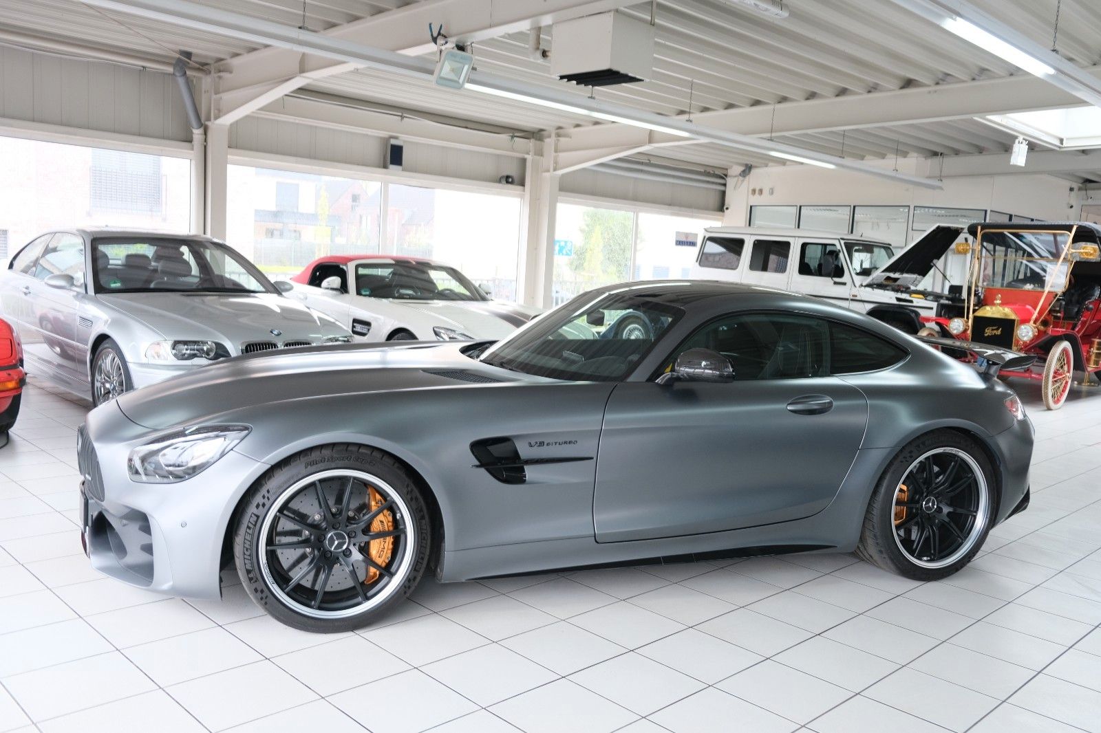 Fahrzeugabbildung Mercedes-Benz AMG/Keramik/Junge Sterne/Gutachten 1-