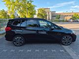 BMW 220 Gran Tourer 220i Sport,LED,HEAD,7SITZE,NAVI - : Kleinbus, Von Privat