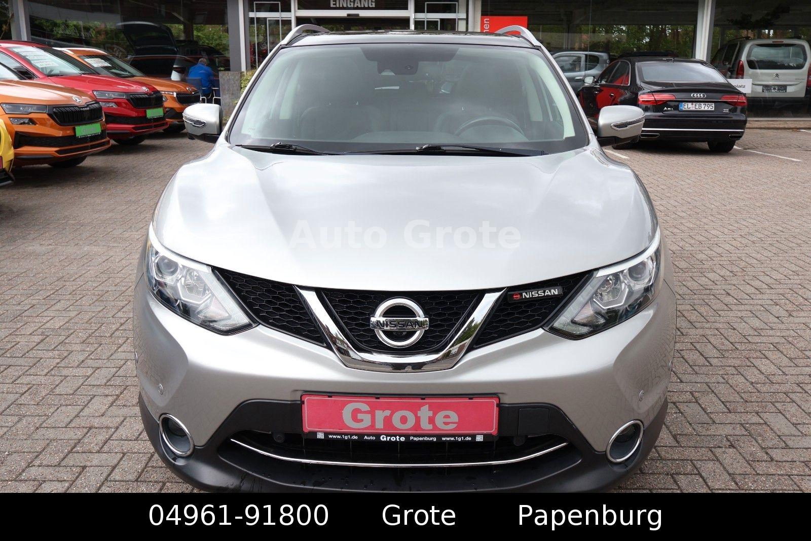 Nissan Qashqai 1.6 DIG-T Tekna Navi AHK Pano