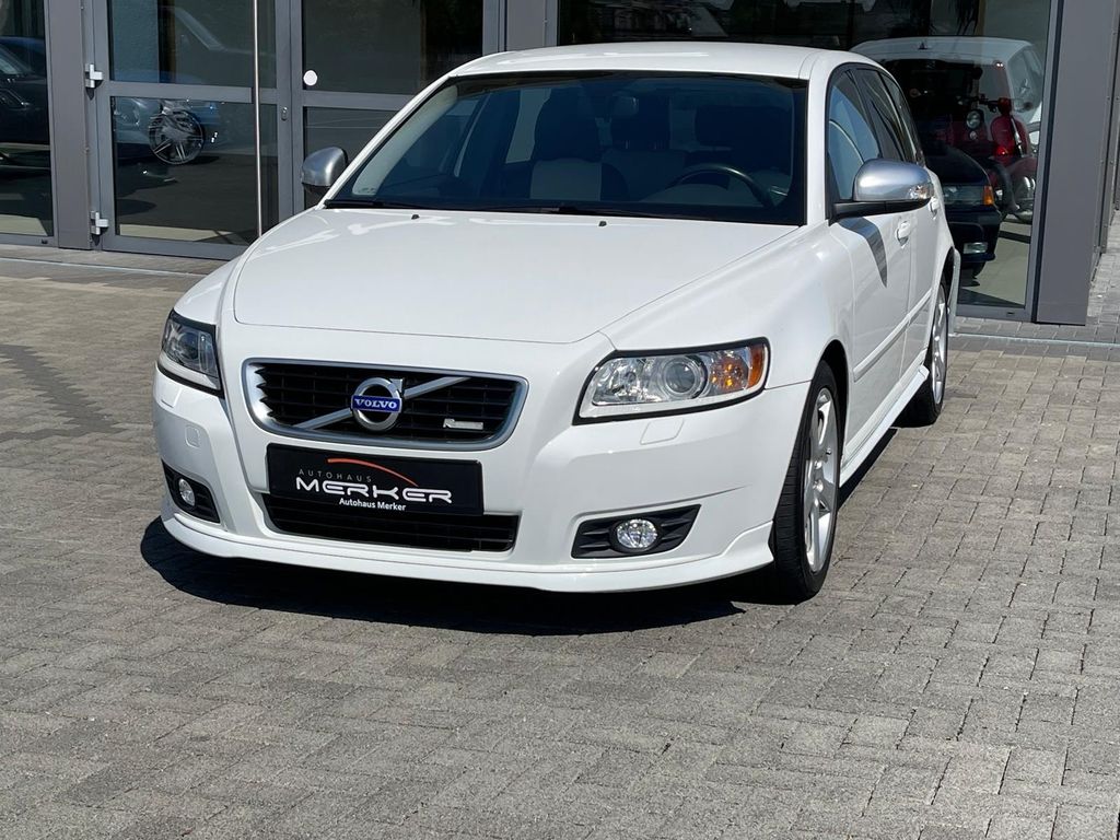 Volvo V50