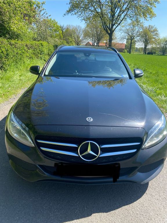 Image of Mercedes-Benz C 200