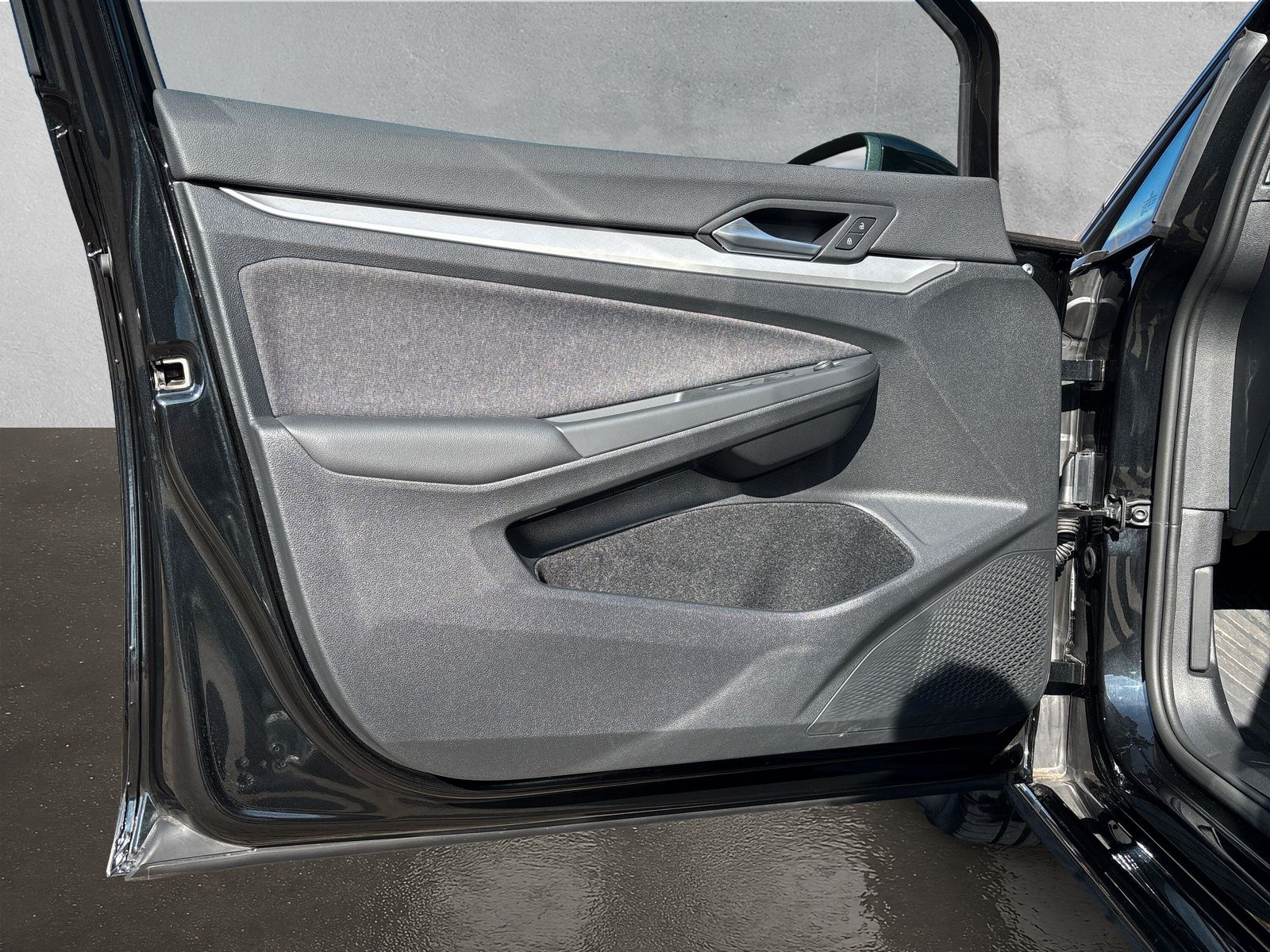 Fahrzeugabbildung Volkswagen Golf Variant Life 2.0 TDI DSG App-Connect RFK