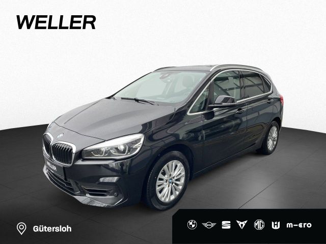 BMW 220i Active Tourer Adv. Pano AHK NAVI LED SHZ