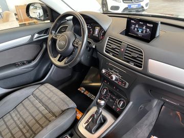 Audi Q3 *Sport*1. Hand*Klima*Navi*PDC*