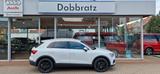 Audi Q3 TFSI e - Audi Q3 mit Hybrid-Antrieb: Alcantara, mit Navigationssystem