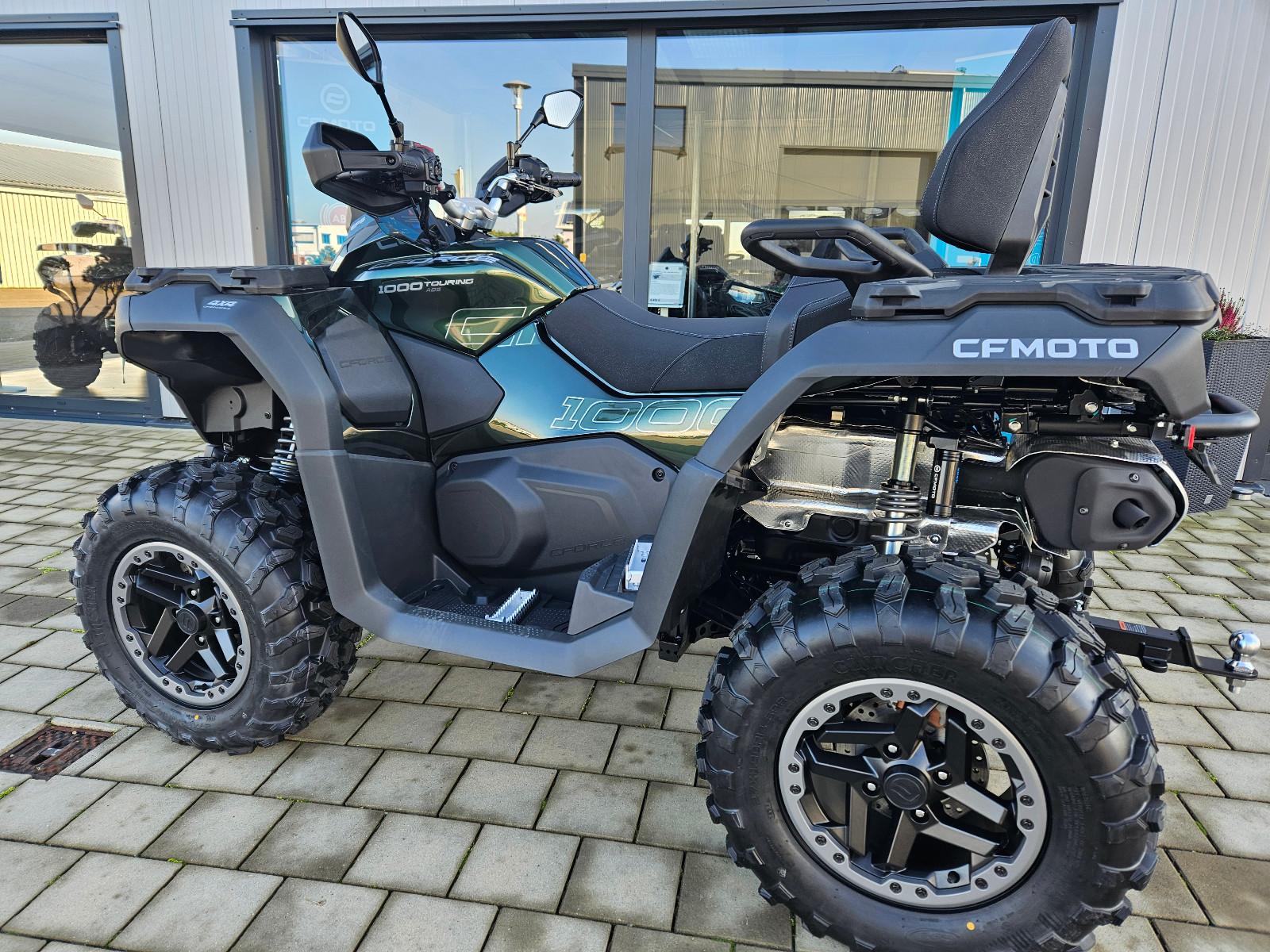 CFMOTO CForce 1000 Touring PRO ABS 2025