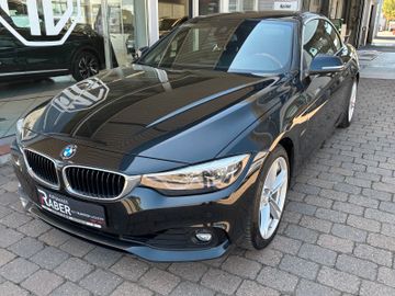 BMW 420 i Cabrio Advantage Automatic 184 PS