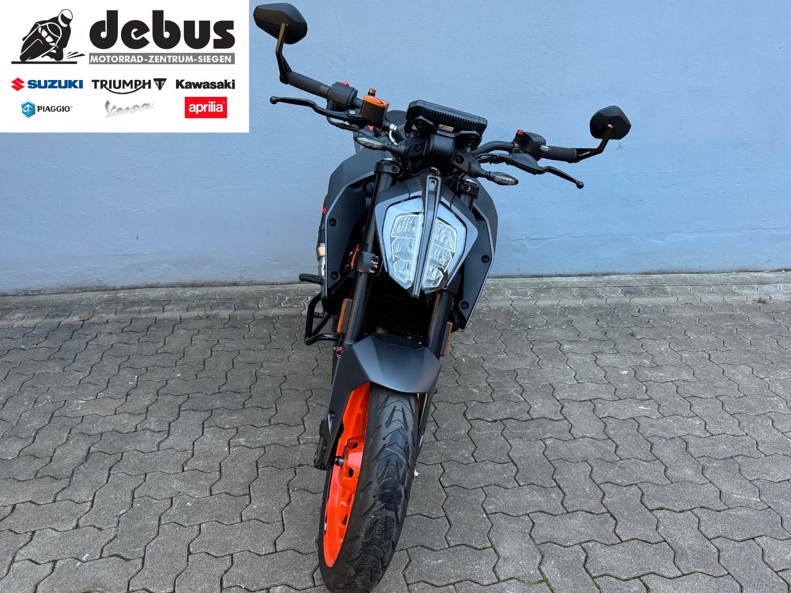 KTM DUKE 125 | kurzes Heck | Akrapovic | 1. Hand