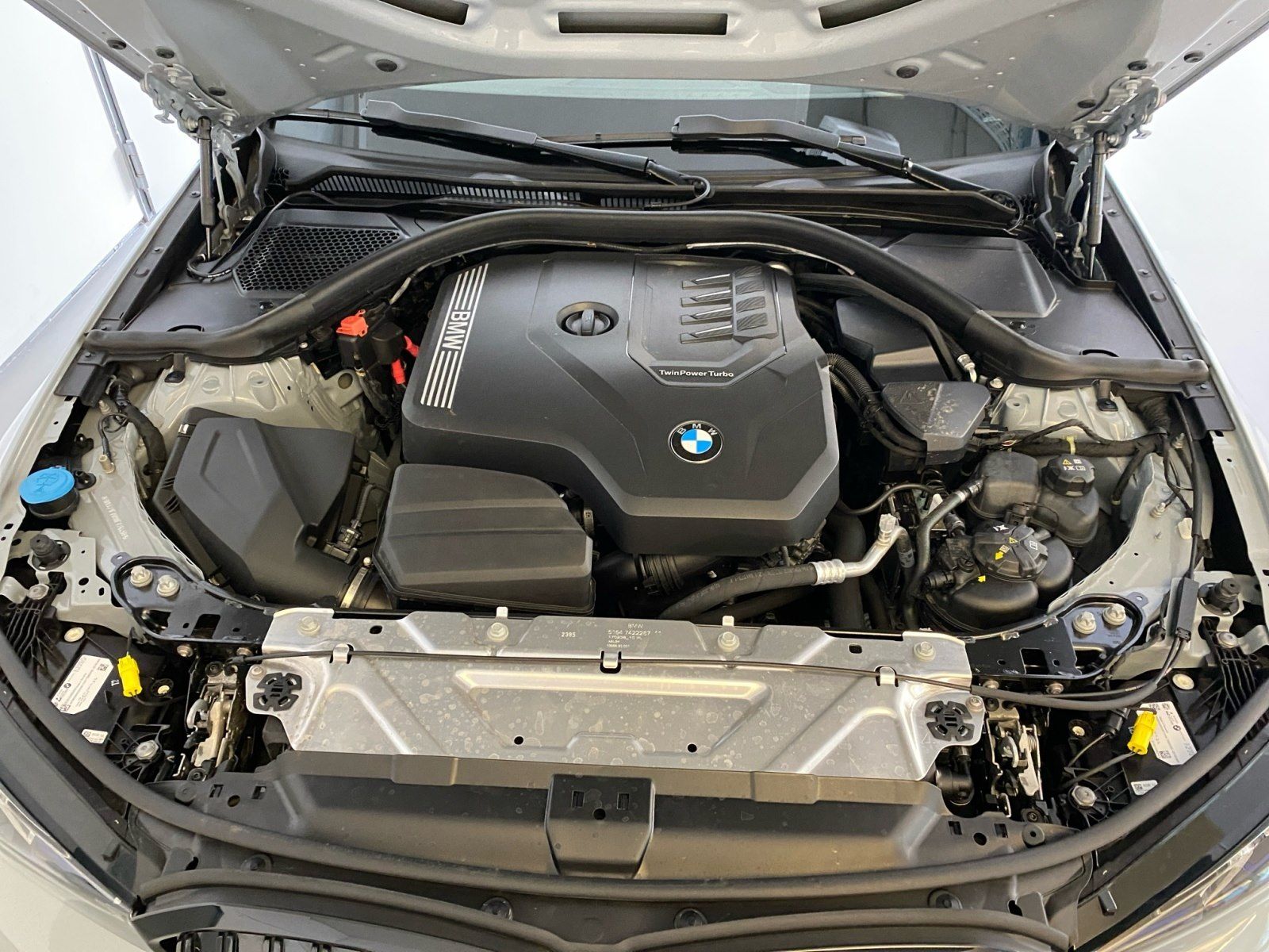 BMW 330 - Bild 15