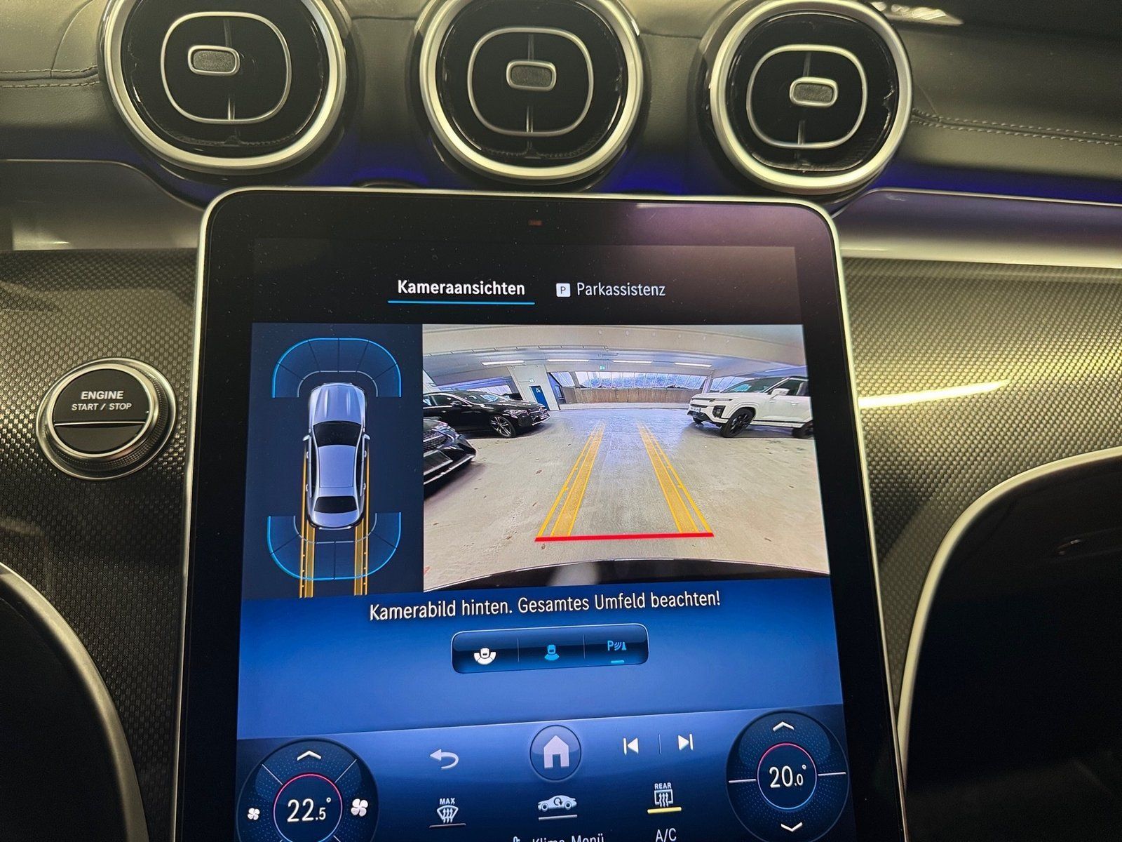 Fahrzeugabbildung Mercedes-Benz C 300 e AMG*Digital Light*Distronic*Soundsystem*