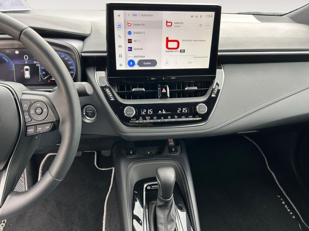 Fahrzeugabbildung Toyota Corolla 1.8 Hybrid Touring Sports Team Deutschla