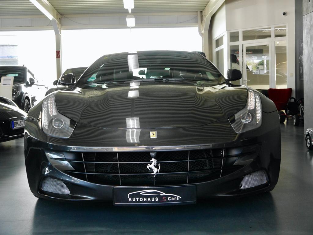 Ferrari FF