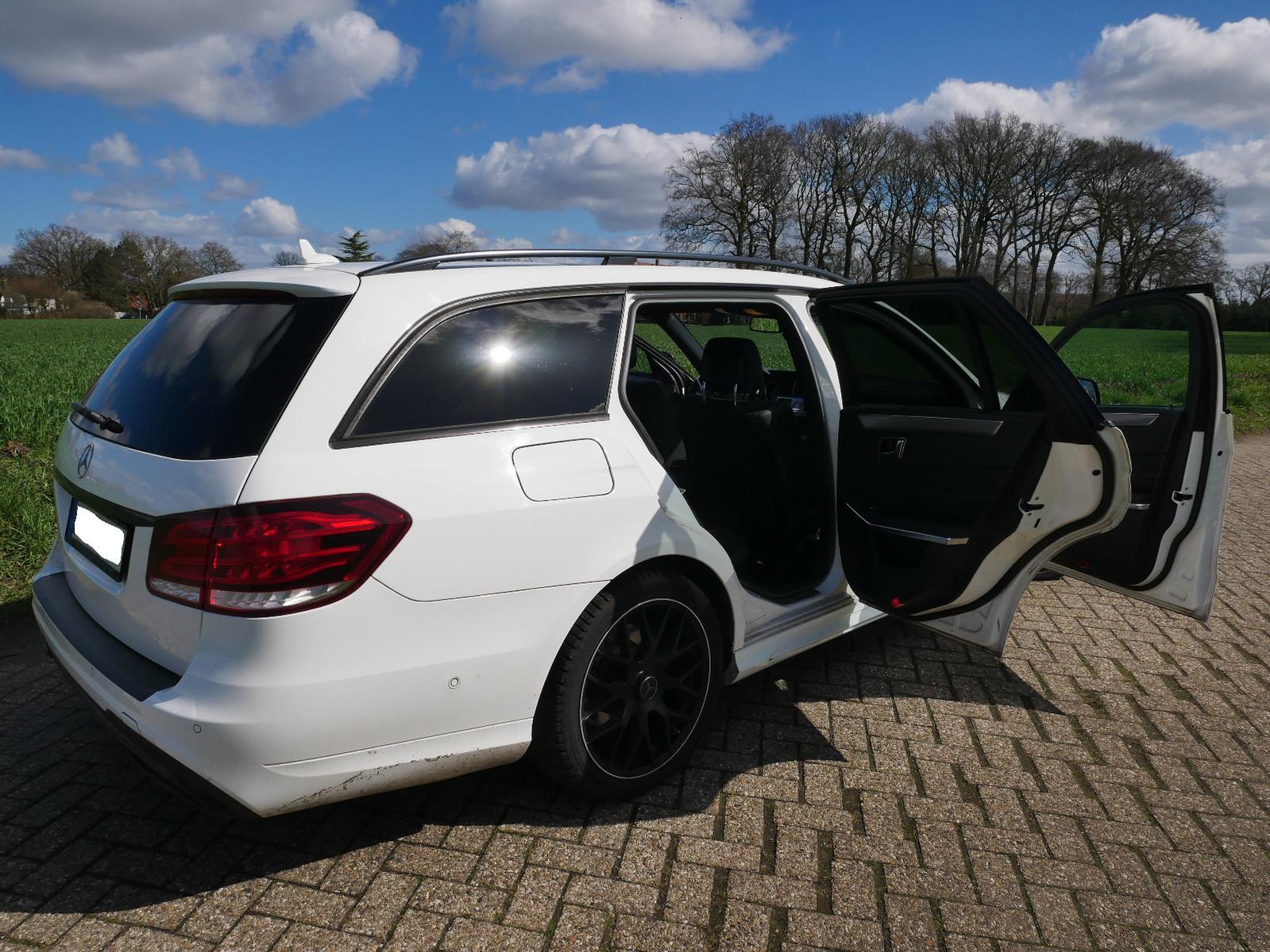Mercedes-Benz E 220 T BlueTec AMG Sportpaket Nightline Pano