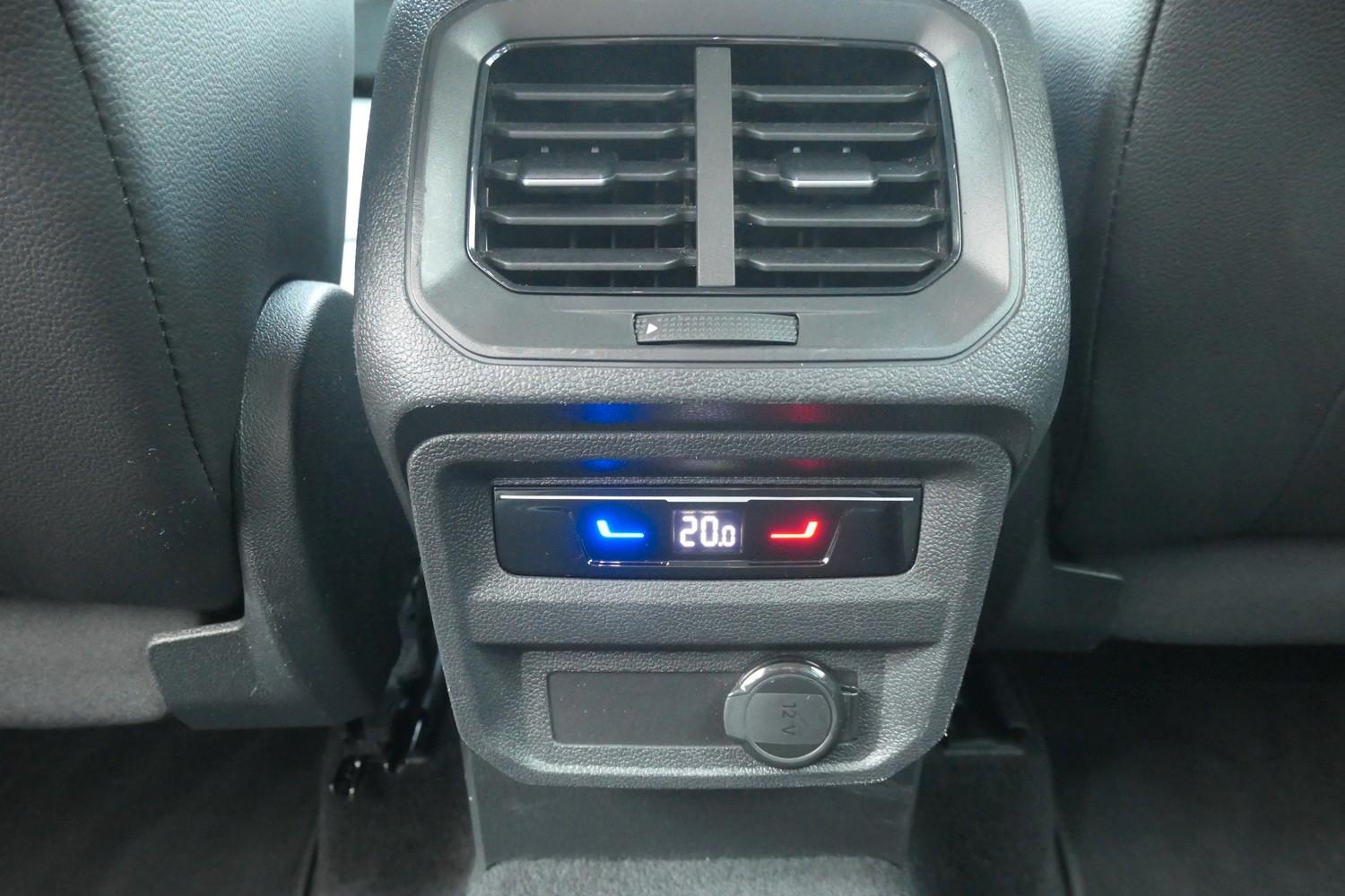 Volkswagen Tiguan VW Tiguan 2.0 Life 4Motion LED Headup Top!, миниатюра 9