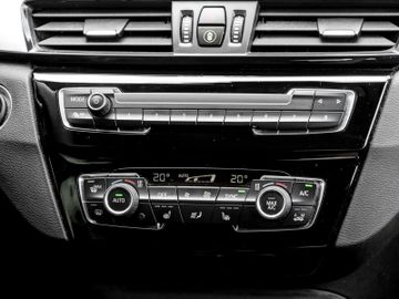 BMW X1 - 8