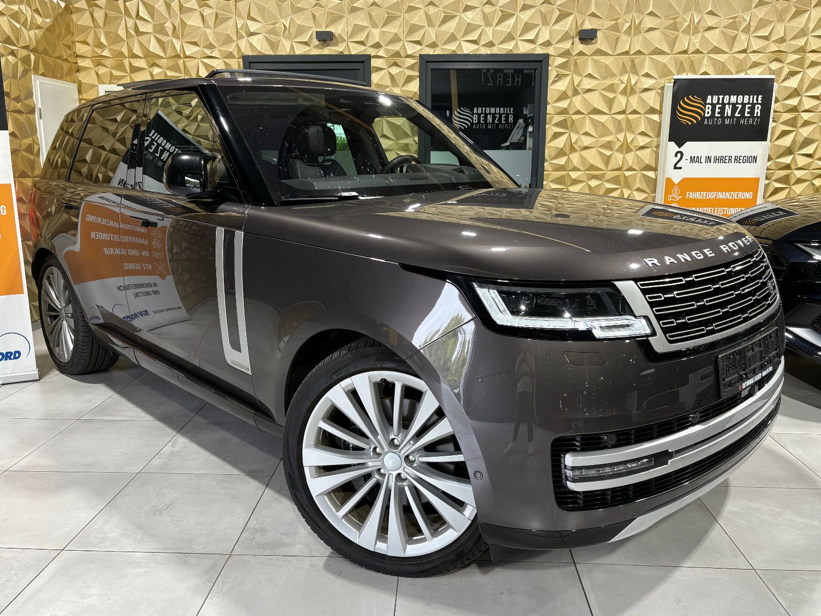 Fahrzeugabbildung Land Rover Range Rover D350/FIRST-EDITION/PANO/FOND-TV/360°